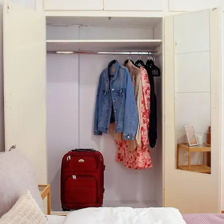 Apartment Renovated Apt-3min From Metro Station Athen