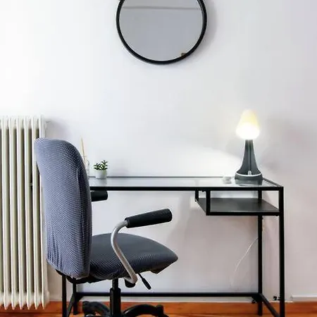 Renovated Apt-3min From Metro Station * Athen